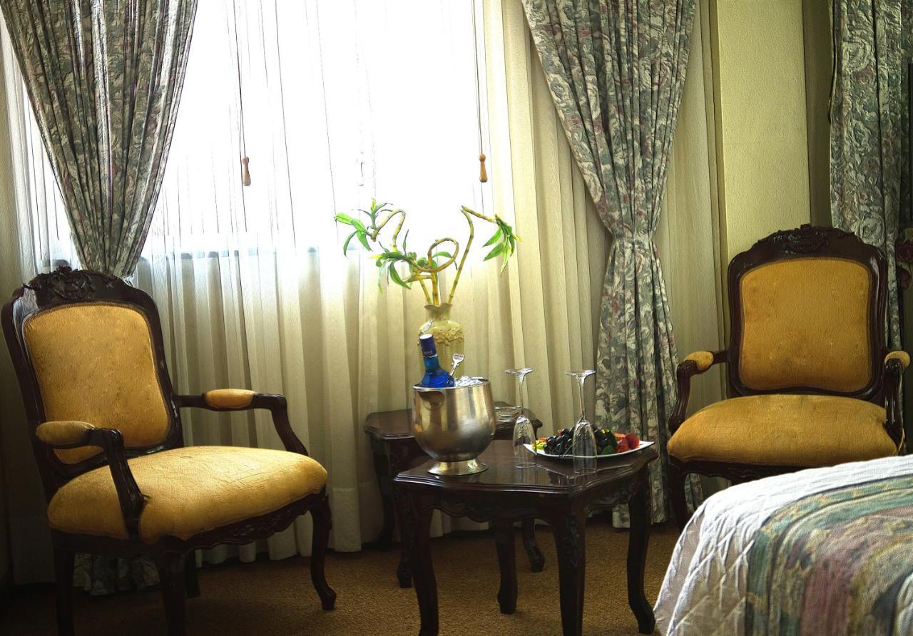Gran Hotel Ambassador Cochabamba Esterno foto